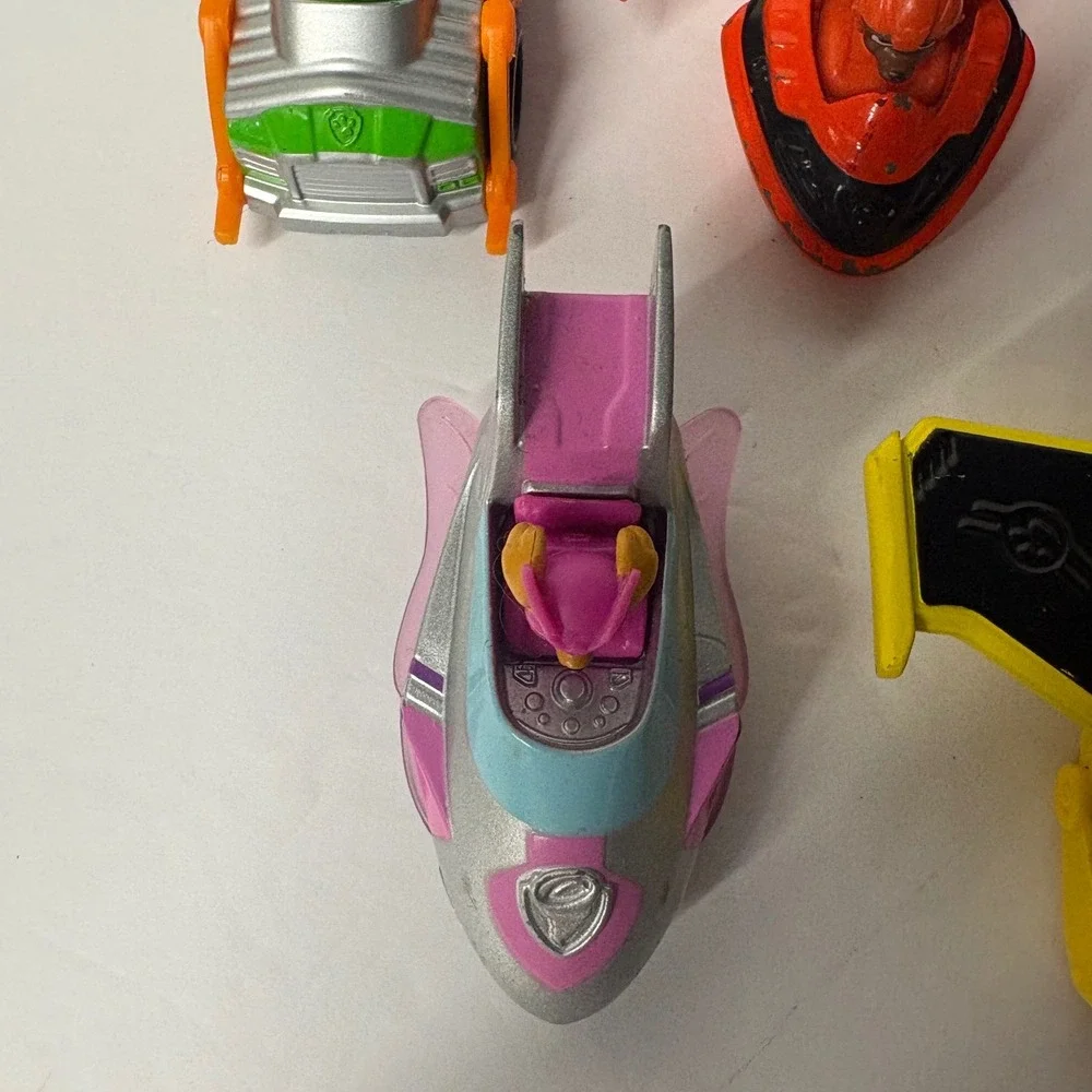 Paw Patrol True Metal Diecast Toy Vehicles Chase Rocky Skye Rubble Zuma Ella
